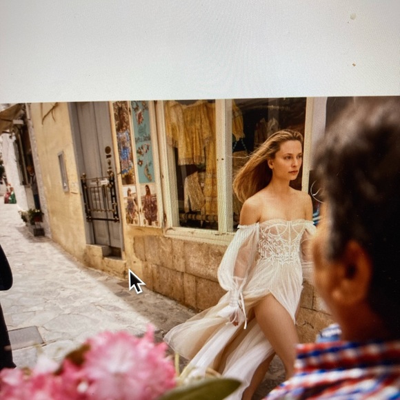 Liz Martinez “Rain” Wedding Dress size 6 Custom white on white worn for pre phot - Picture 2 of 10